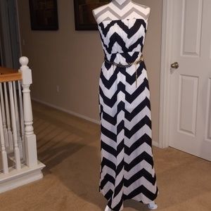 Maxi Dress with Belt